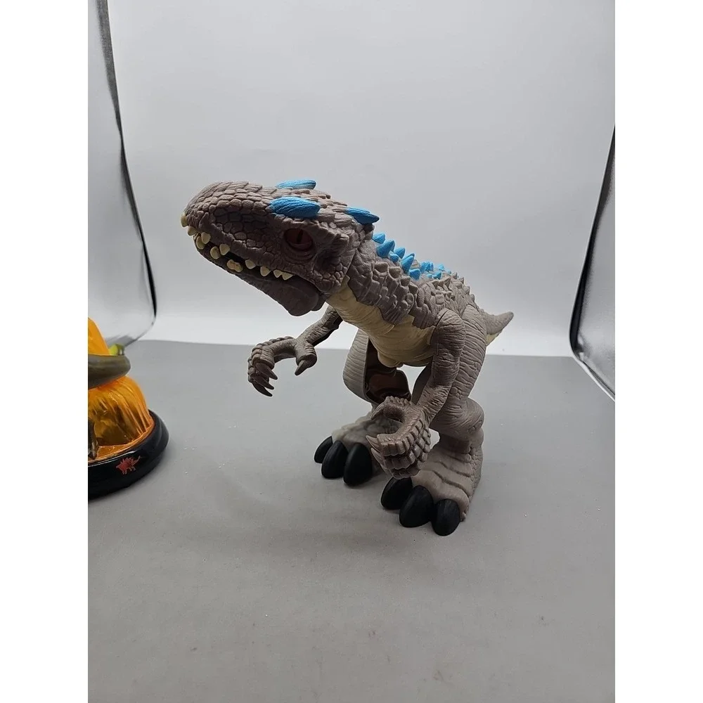 Jurassic World Dinosaur Imaginext Action Figure‎ T-Rex Thrashing Indominus Rex
